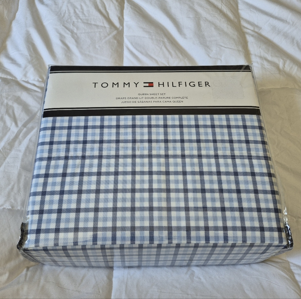 NWT Tommy Hilfiger Cotton-Blend Queen Sheet Set, Blue & White Plaid